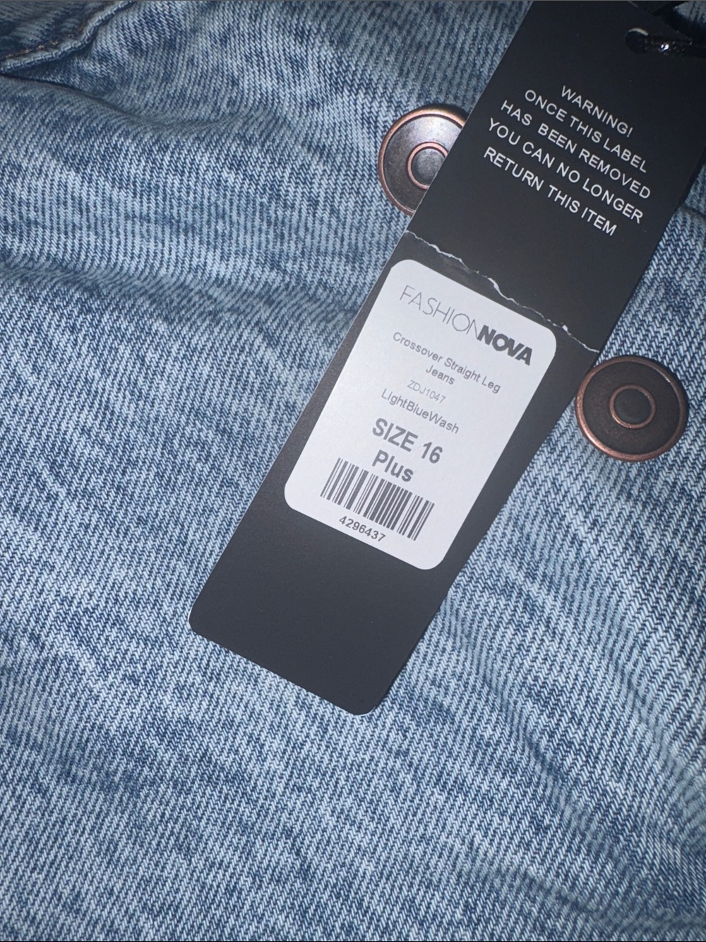 Fashion Nova Light Blue Women’s Jeans - Picture 2 of 2